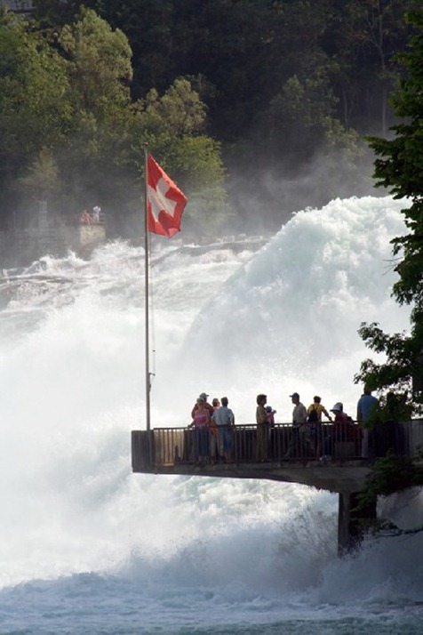 Las cataratas del Rhin en Suiza